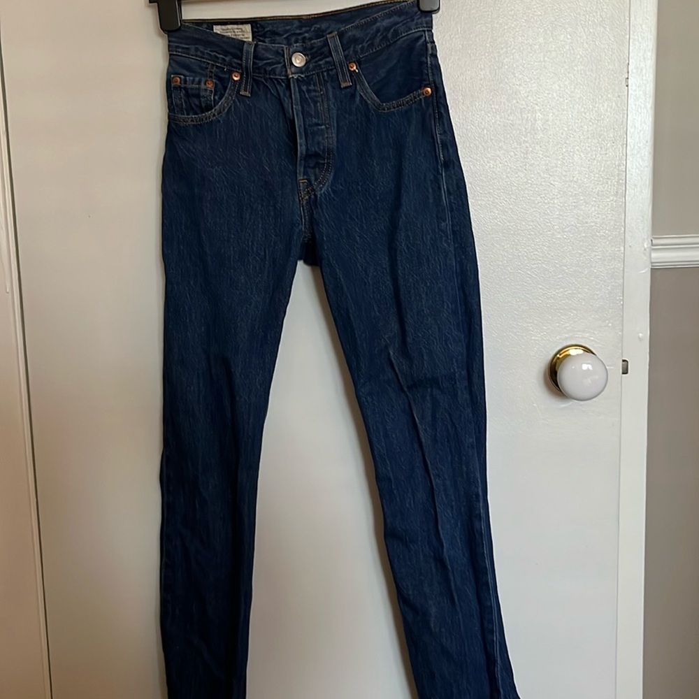Levi’s 501 blue jeans size 23 length 30
Buttonfly 
Straight leg